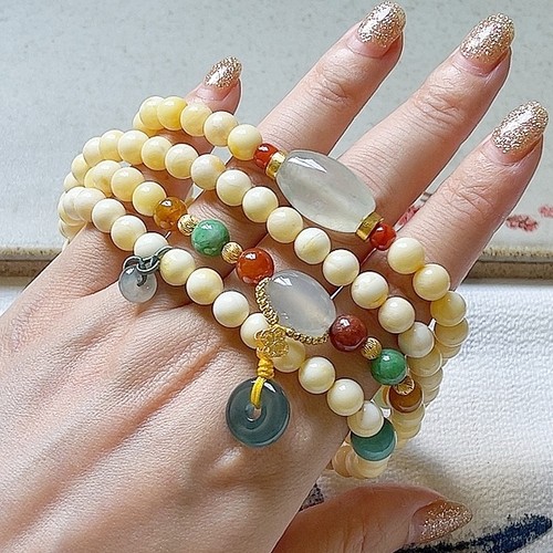 天然A货翡翠冰种配白蜜手链