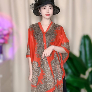 夏季印花防晒披肩女2025新款时尚洋气雪纺海滩遮阳薄款沙滩巾纱巾