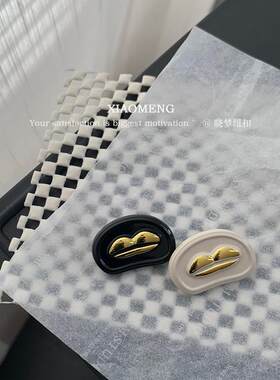 晓梦纽扣毛衣开衫扣子小众设计