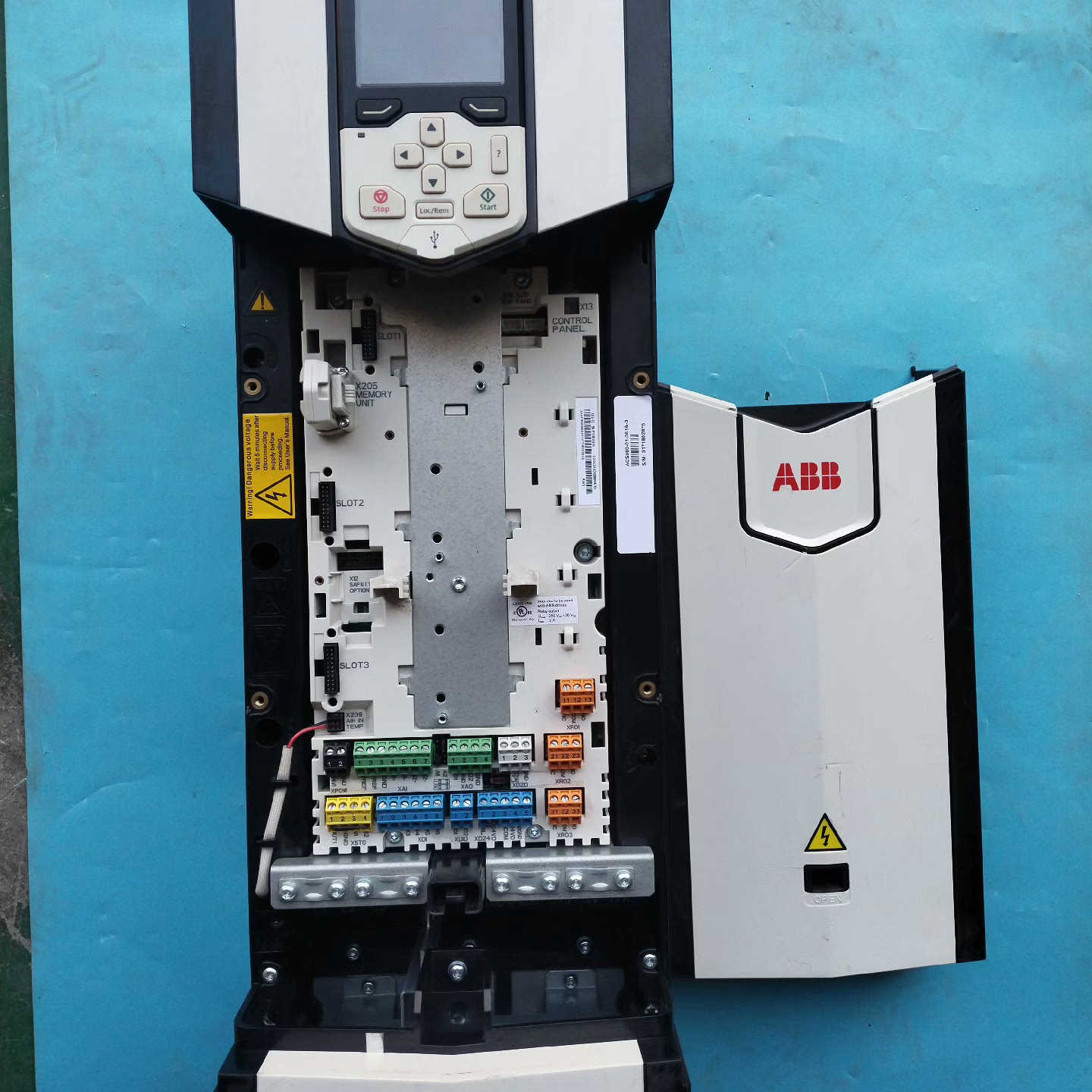 #机电机械五金 ACS880－01－061A-3议价