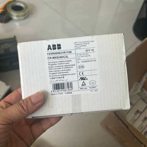 中间继电器CR-MX024DC2L，1SVR4议价