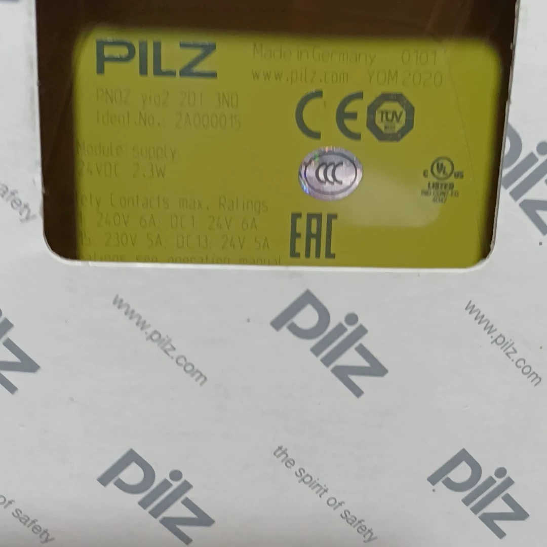 2A000015  pilz 皮尔兹安全继电器  yio2议价