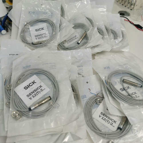 西克传感器VT12T-2P112议价