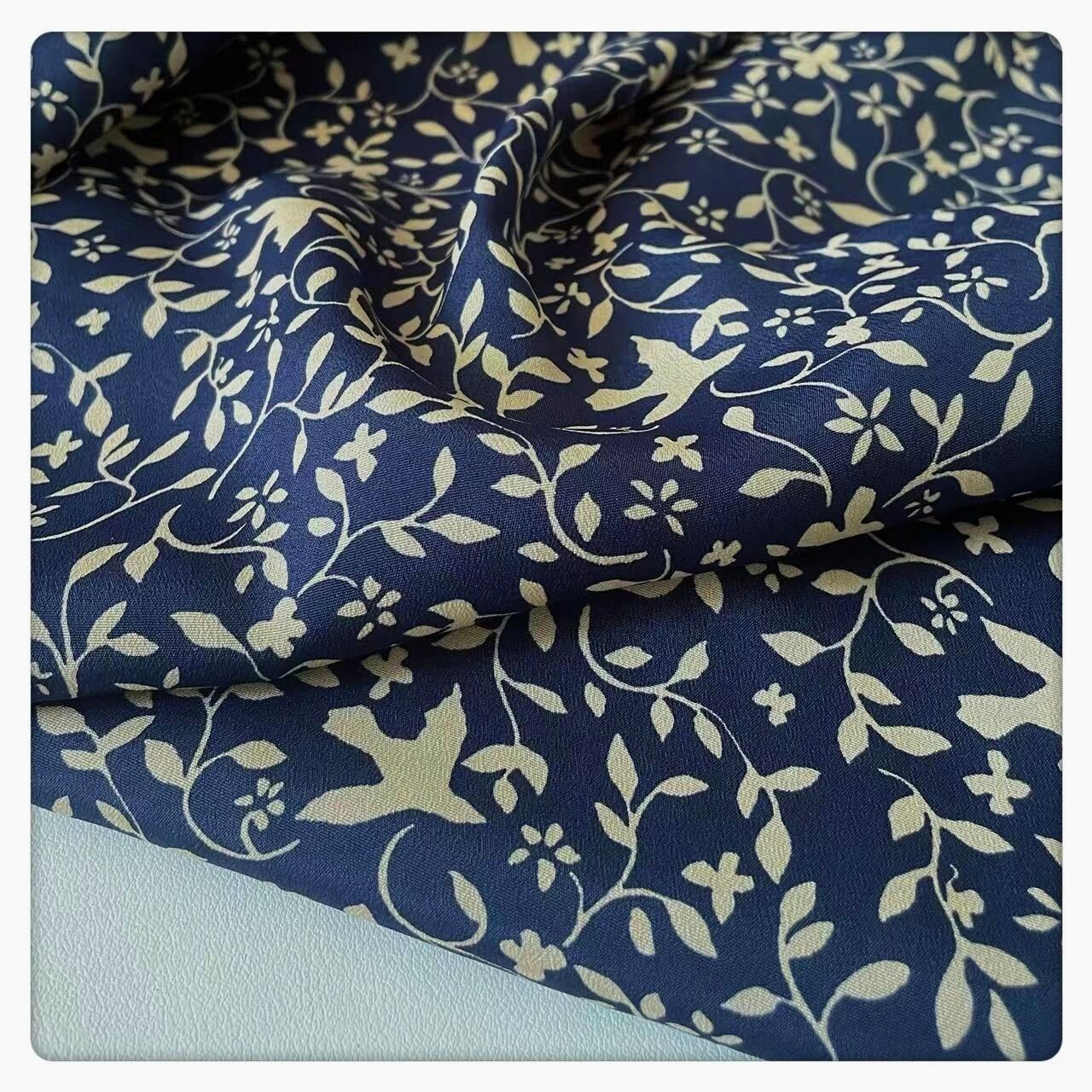 柔软不透微光泽 飞上枝头仿真丝双绉雪纺古风连衣裙衬衣夏季面料