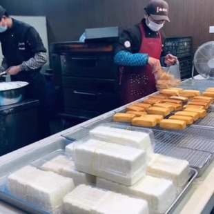 南京网红绵绵糕 蓬松软绵不失韧劲 口感微甜软糯 粑粑坊爆款新品