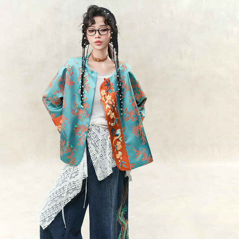 素萝国潮风复古刺绣短外套女春季