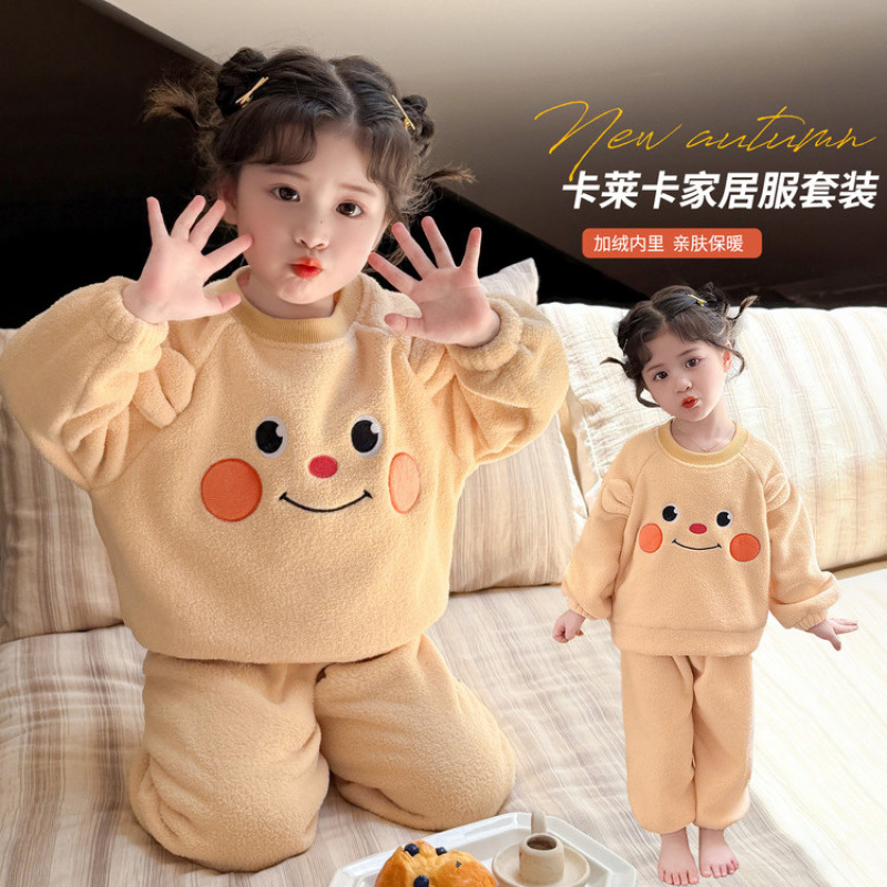 女童法兰绒小熊家居服套装