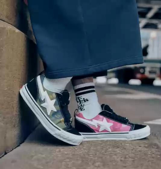 【Direct Delivery from the Store】Bape ® × Vans Collaboration Classic Knu Skool Low-Top Casual Sneakers