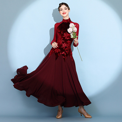 丝绒印花摩登舞裙连衣裙