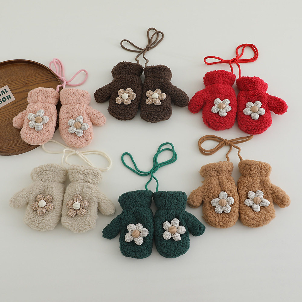 儿童手套冬季韩系保暖加绒可爱花朵男女宝宝防寒毛绒秋冬全指手套