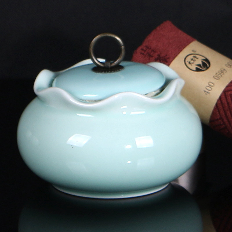 大岩堂红茶金骏眉茶叶瓷罐礼盒春季芽头金骏眉甘甜蜜香型武夷红茶