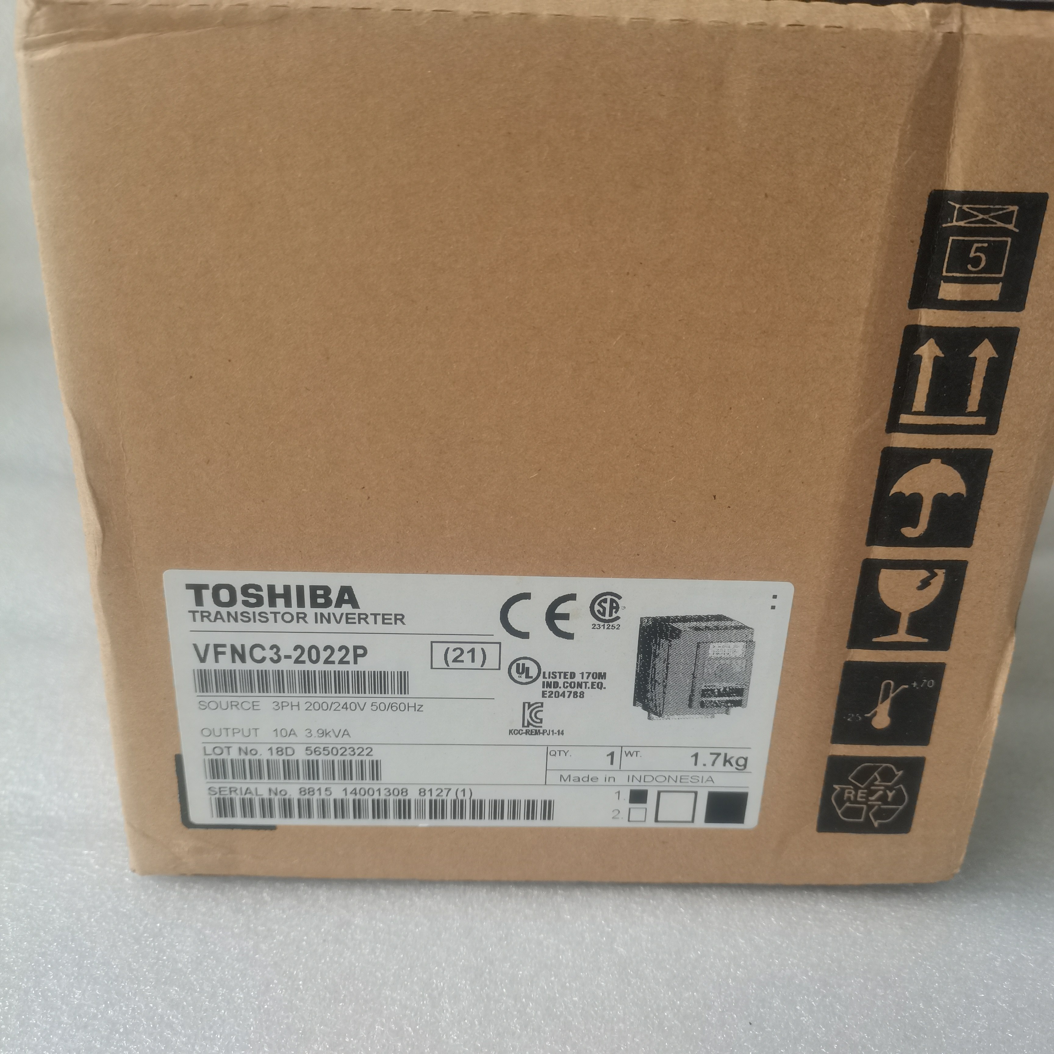 东芝变频器VFS15-4015PL1 4022 4007 4037 4055 4075 4110 4150PL