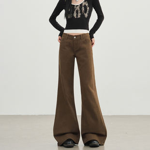 美拉德棕咖色微喇牛仔裤女款2026春季新款小个子低腰显瘦直筒裤子