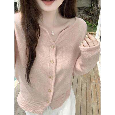 初秋新款蜜桃粉软糯针织