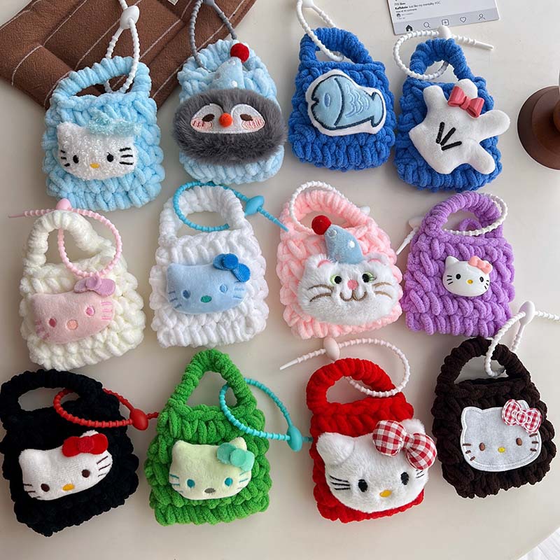 日韩新款毛绒卡通小鱼企鹅钥匙包