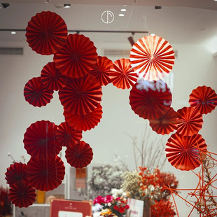 彩色纸扇花商场超市珠宝服装店面橱窗吊件过新年元旦布置装饰挂件