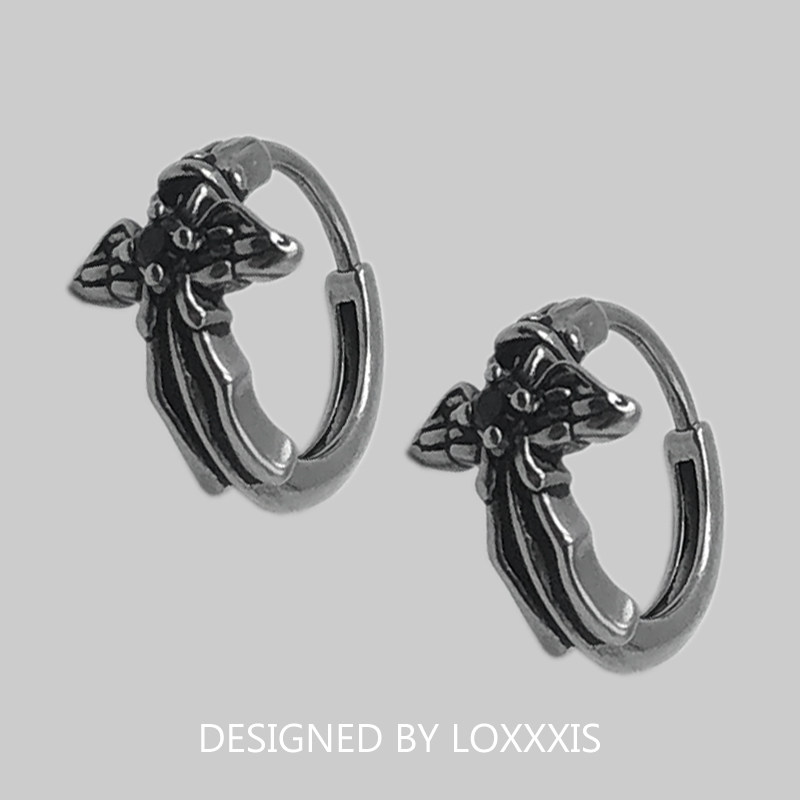 小众设计黑钻十字架耳环