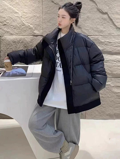 羽绒服女2024年新款欧货立领毛呢包边拼接半拉链白鸭绒短款面包服