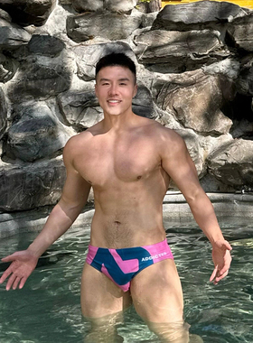 【送罩杯】Addicted性感三角泳裤男士泡温泉泳衣专业沙滩裤防尴尬