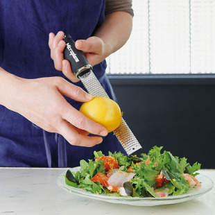 美国Microplane特细不锈钢 柠檬皮刨丝 芝士奶酪刮丝刀