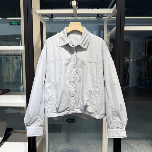 2025冬季新款韩系休闲轻便薄款宽松羽绒服90白鸭绒外套