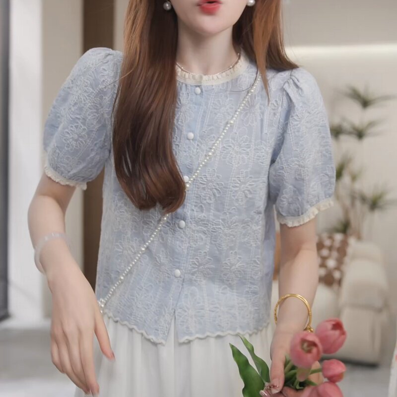 蓝色高级感蕾丝花边短袖衬衫女夏季新款减龄短款衬衣法式气质上衣