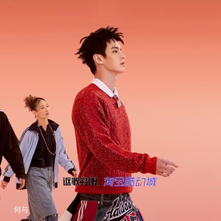 阿迪达斯三叶草何与同款男女新年款针织运动宽松套头毛衣KT0693