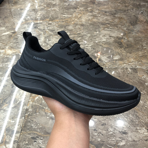 男士春夏网面透气软底轻便跑鞋