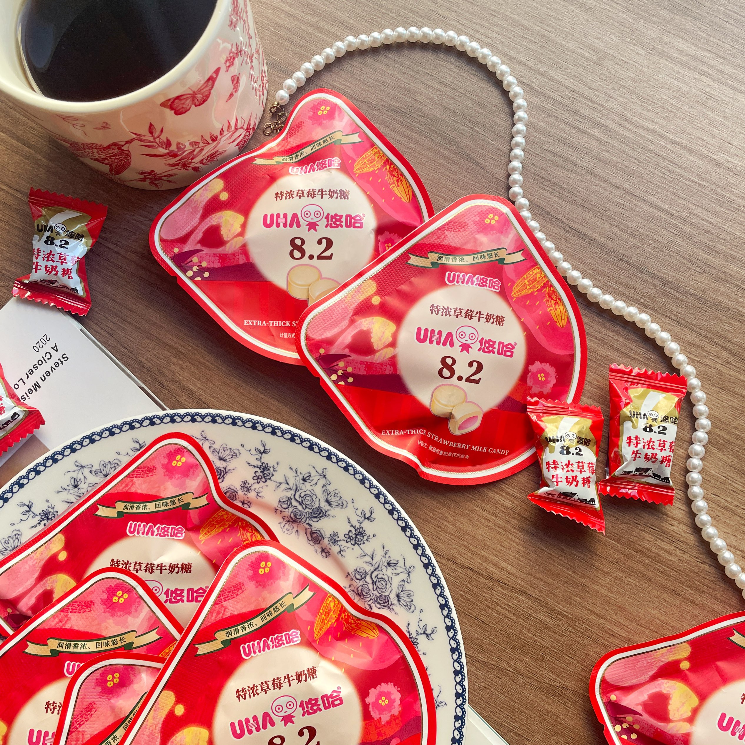 UHA悠哈异型大红色特浓草莓牛奶糖高颜值结婚喜糖伴手礼休闲零食