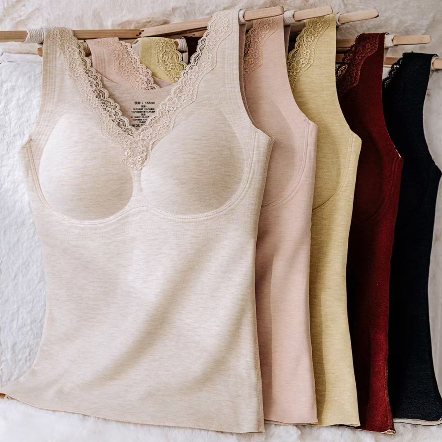 蕾丝边无痕磨毛保暖背心女