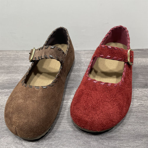 断码处理真皮复古勃肯鞋女