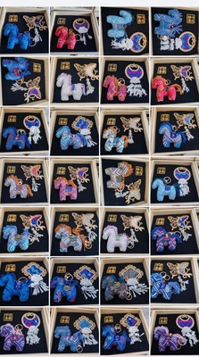 壮锦挂件冰箱贴绣球民族特色小礼品小马挂件伴手礼套装文创产品