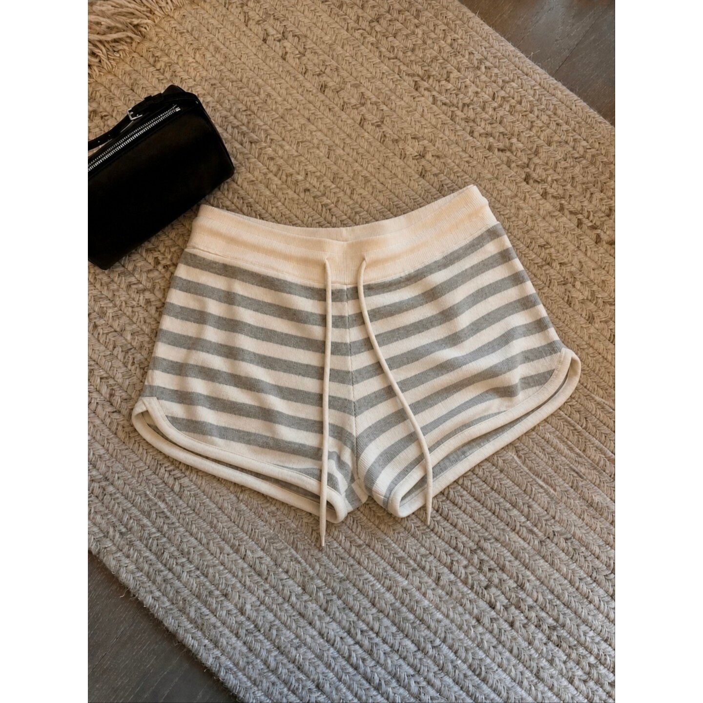 夏季韩系条纹高腰抽绳短睡裤女