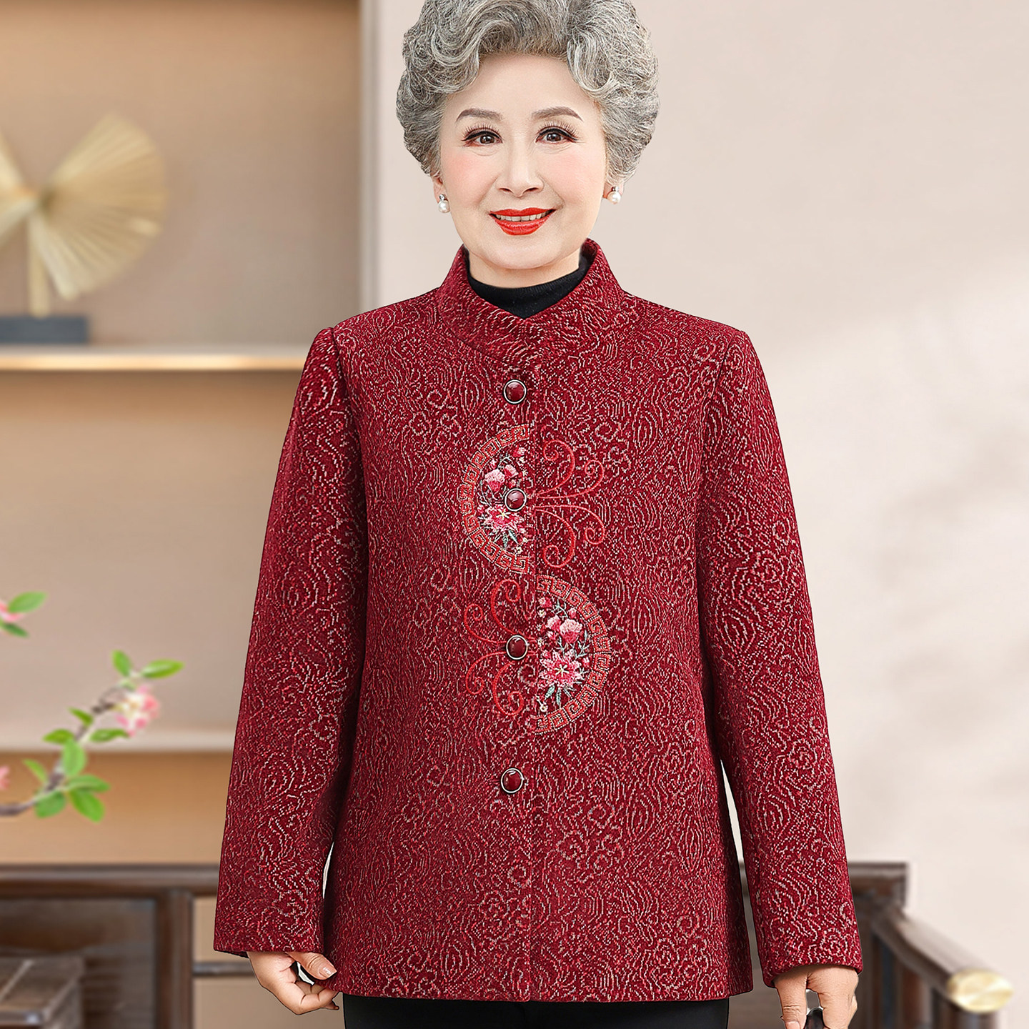 高贵气质！老年人秋装女外套