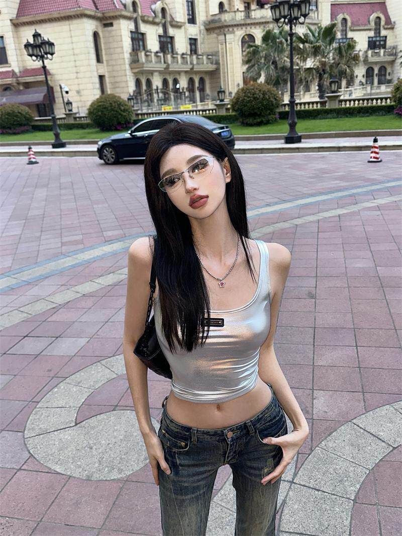 辣妹氛围感基础款银色吊带背心+甜辣百搭百褶裙