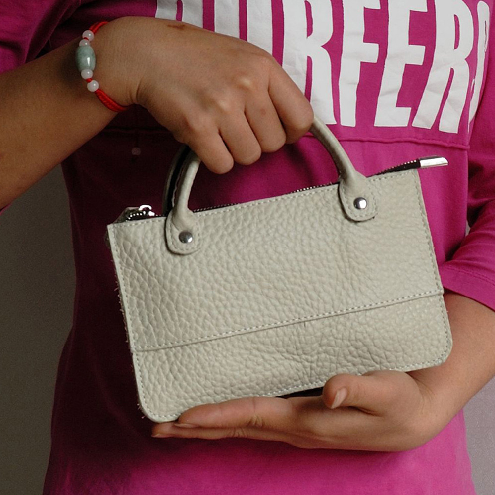 小圓象女士手提包 女士牛皮化妝袋 多功能手袋 頭層牛皮手機包在類目 箱包皮具/熱銷女包/男包, 女士包袋中 - 來自Buy2taobao.com提供專業的淘寶代購服務