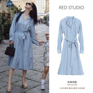 朱珠同款蓝色条纹长袖衬衫连衣裙女宽松慵懒风棉麻中长款气质裙子
