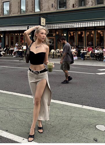 美国购买杏色牛仔高开叉半裙 kartg skirt