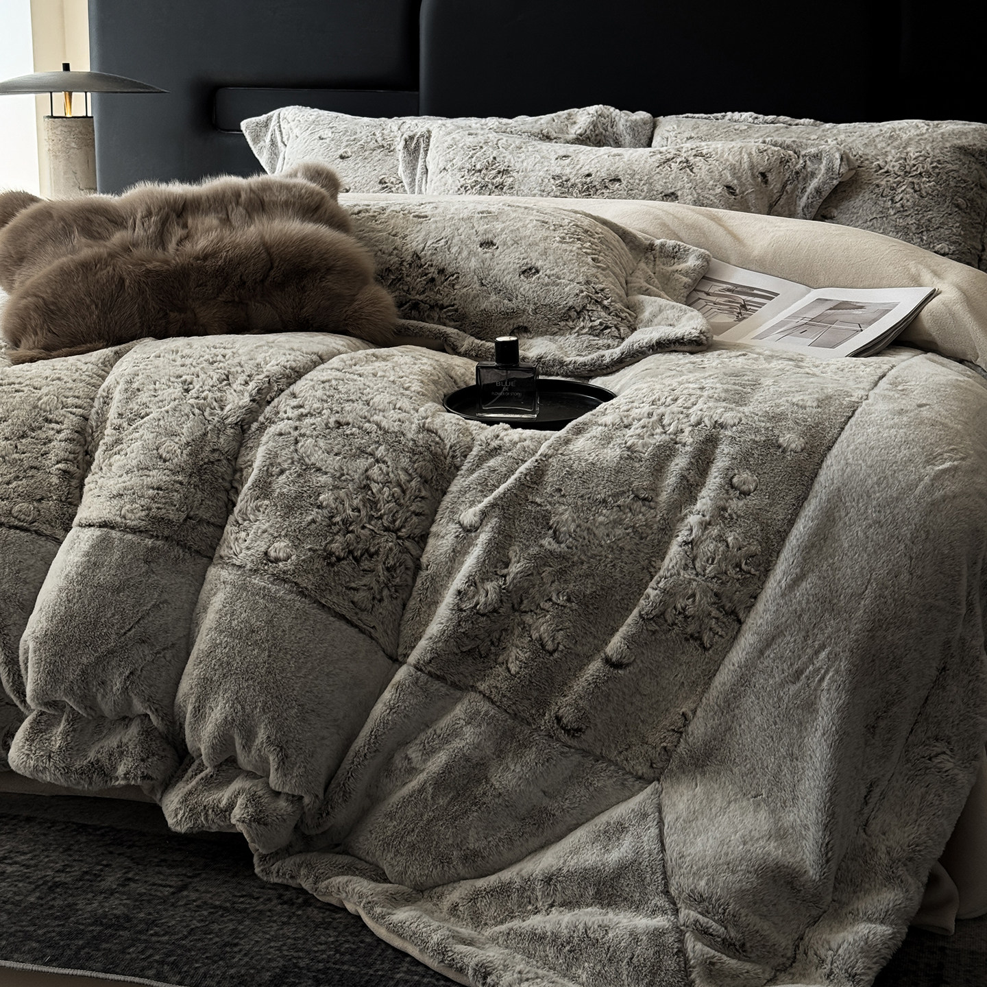 冬天牛奶绒四件套法兰珊瑚绒加厚保暖双面加绒床单被套床品抗静电