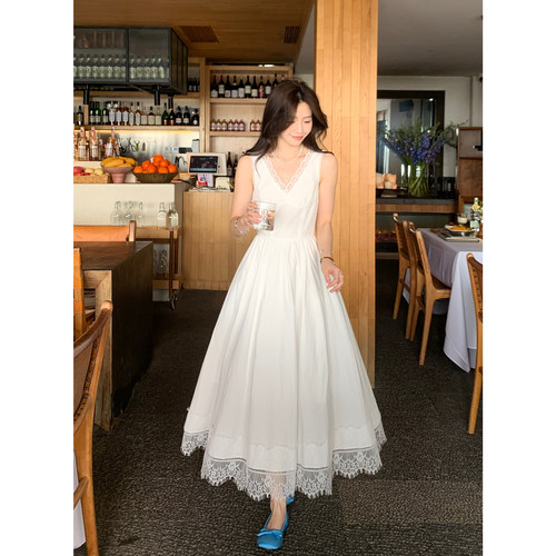 V领连衣裙女夏收腰显瘦无袖长裙