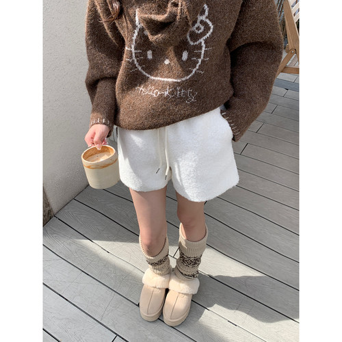 Even一雯【毛绒小卷】韩系高智感秋冬羊羔绒休闲百搭宽松毛绒短裤