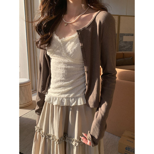 Even一雯【云雾里】韩系高智感温柔精致百搭日常可单穿花边吊带