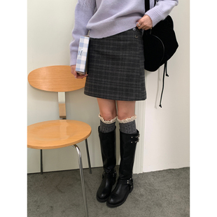Even一雯【雪中谱曲】韩系高智含羊毛秋冬百搭A字格纹半带安全裤