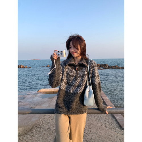 Even一雯【冬日精灵】韩系高智感含羊毛复古高领拉链灰色套头毛衣