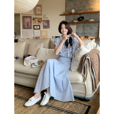 Even一雯【休沐日偶遇】韩系高智纯棉蓝白条纹Polo衬衫+半裙套装