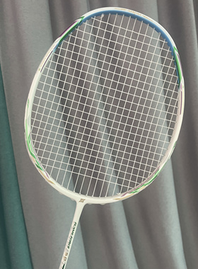 零售价800元XELA台湾全碳素超轻5u训练比赛专业羽毛球拍
