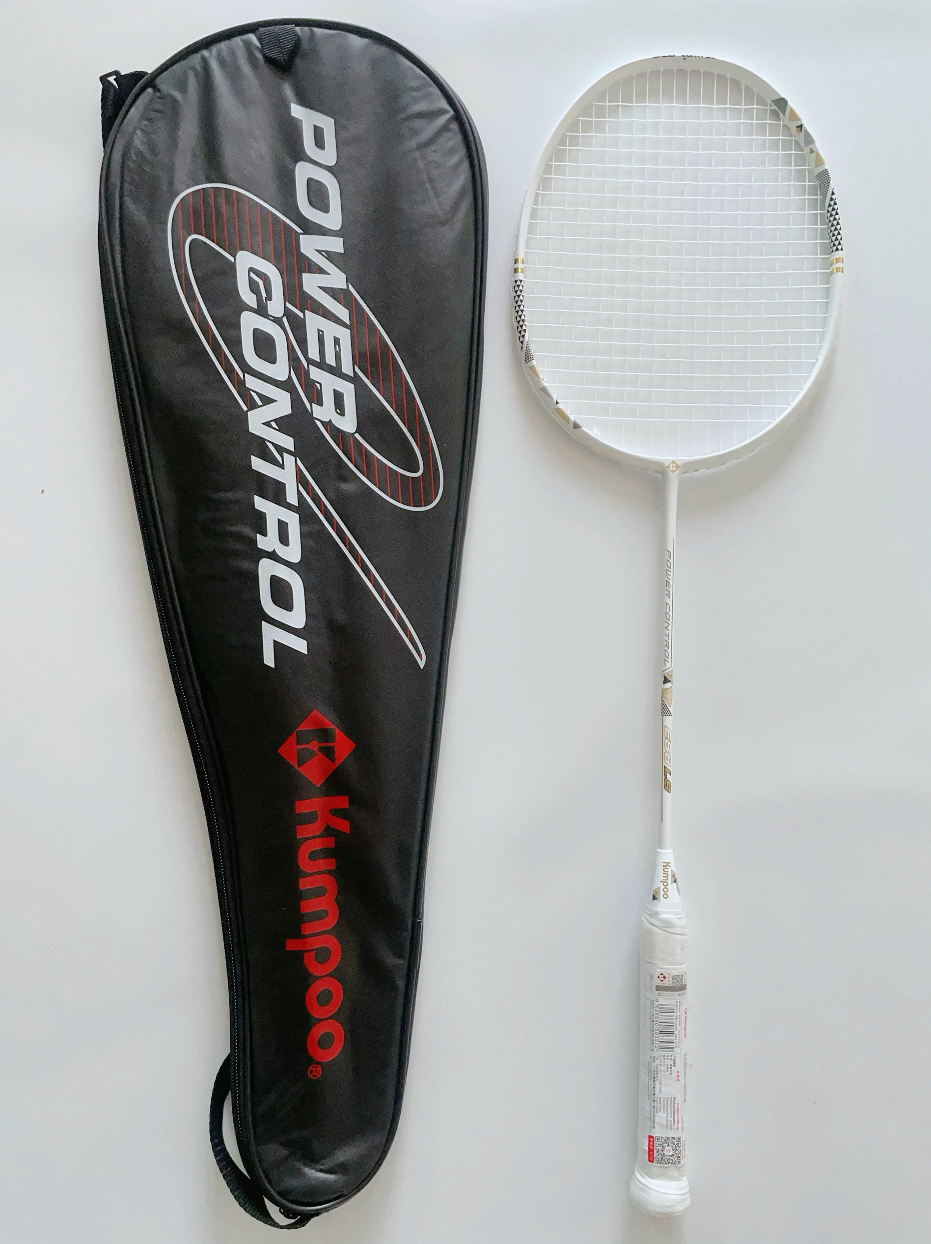 全碳素男女超轻4U薰风KUMPOO E88 E89训练比赛熏风羽毛球拍,运动/瑜伽/健身/球迷用品,羽毛球拍,淘宝优惠券,粉丝福利购,淘宝优惠卷