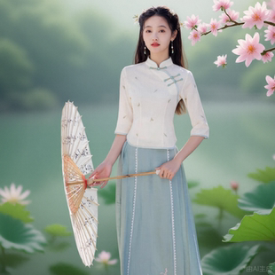 上班可以穿着的今年流行的漂亮旗袍浅色新中式穿搭民国风套装夏季