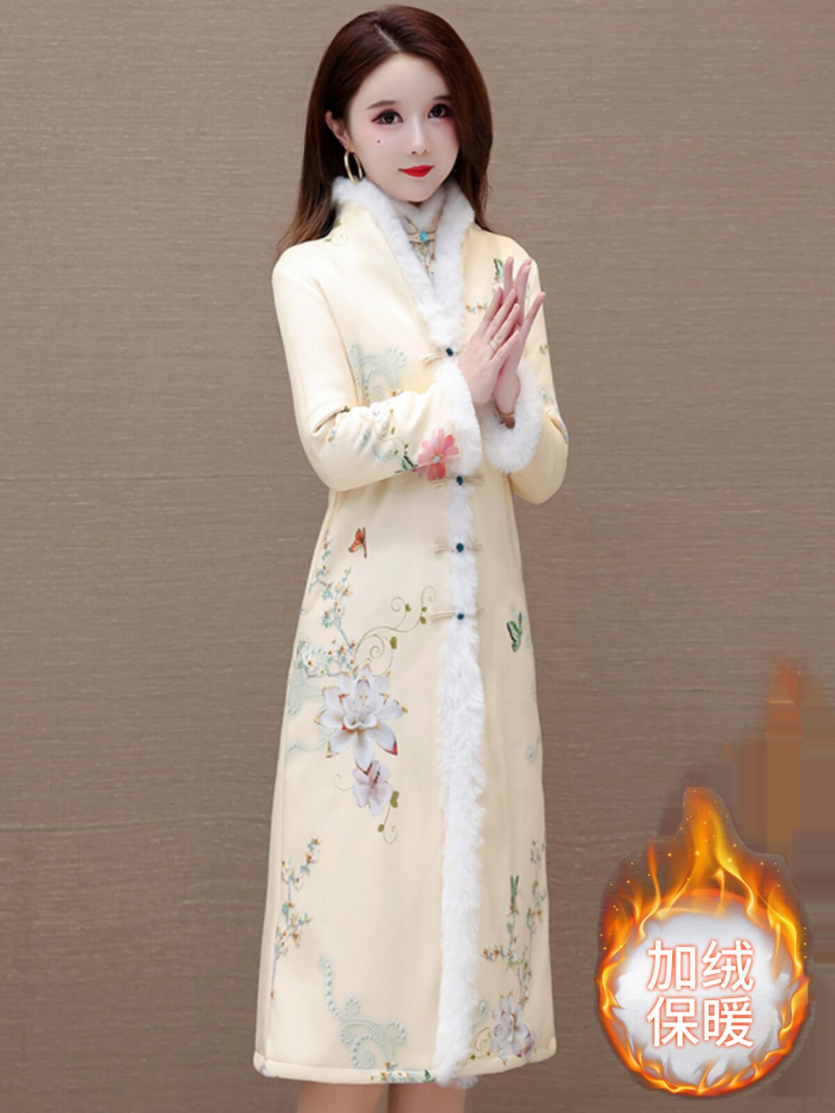 새로운 중국 스타일 CHEONGSAM 겨울 대형 플러스 벨벳 두꺼운 기질 2024 슬림 드레스 외부 정장 엄마 겨울 스타일 여성