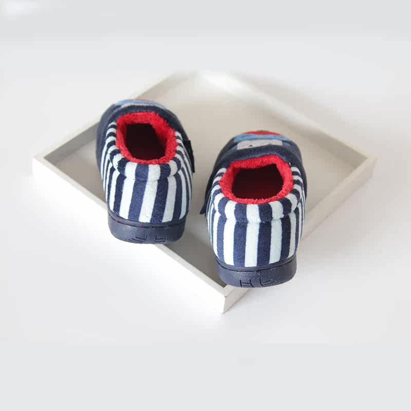 Pantoufles enfants en suède pour hiver - semelle plastique - Ref 1008465 Image 5